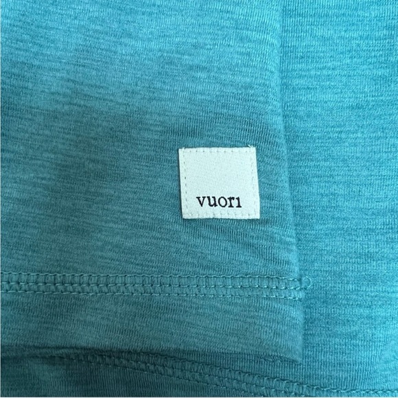 Vuori Lux Preformance Tack Top Teal Size - Picture 6 of 7